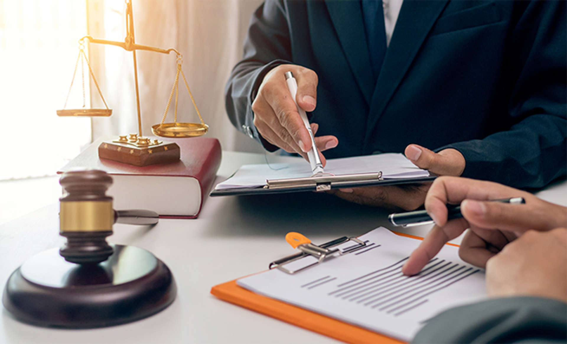 Právní služby v oblasti realitních transakcí